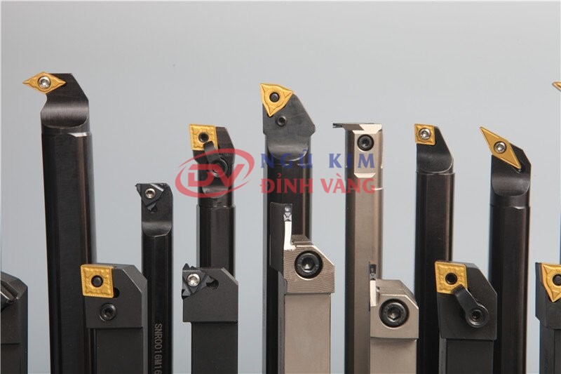 Các loại mảnh tiện CNC