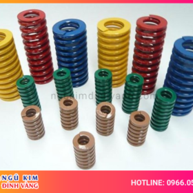 lò xo khuôn nhựa